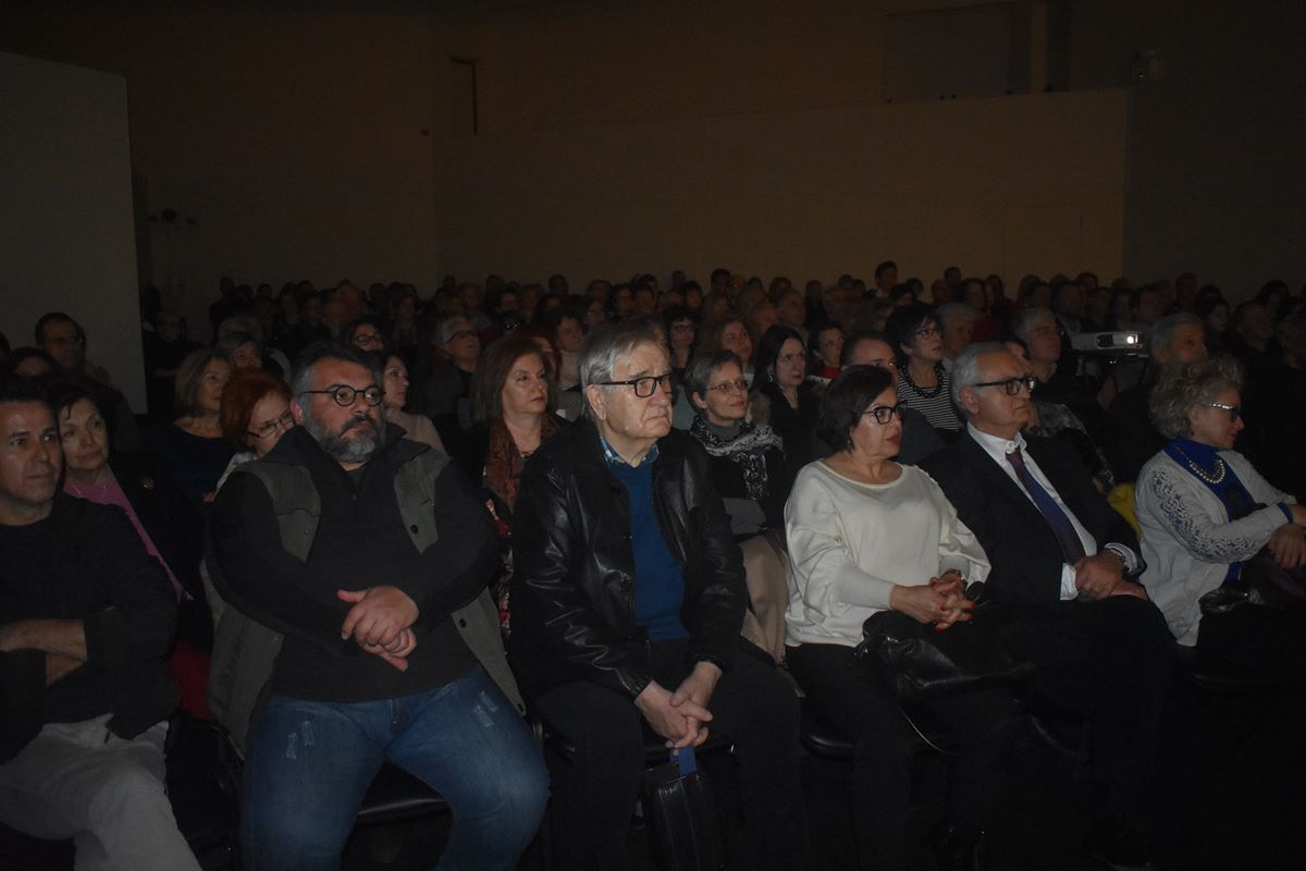 Παρουσία του ευρωβουλευτή Α. Γεωργούλη και πλήθους κόσμου προβλήθηκε στο Διαχρονικό Μουσείο Λάρισας ντοκιμαντέρ για τον Όλυμπο (φωτο – βίντεο)