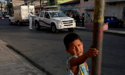 equador children.jpg