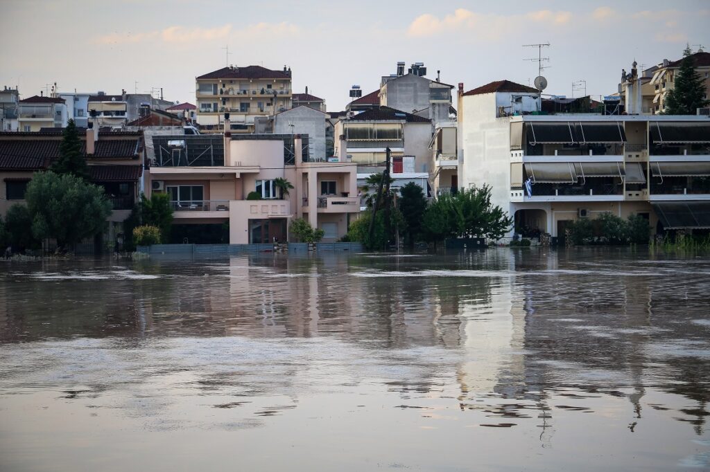 Καρδίτσα: Ευρεία κυβερνητική σύσκεψη για τους πληγέντες από τις πλημμύρες στη Θεσσαλία