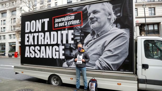 Assange 620x350.jpg