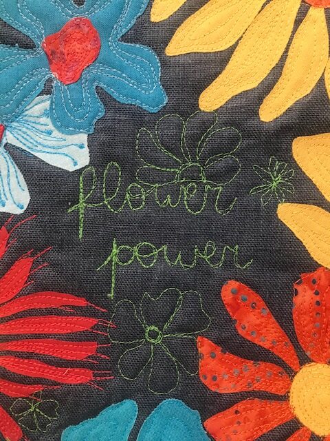 «Flower Power – Η δύναμη των λουλουδιών»: Η τέχνη του Πάτσγουορκ στο Μουσείο «Αγγελική Χατζημιχάλη»